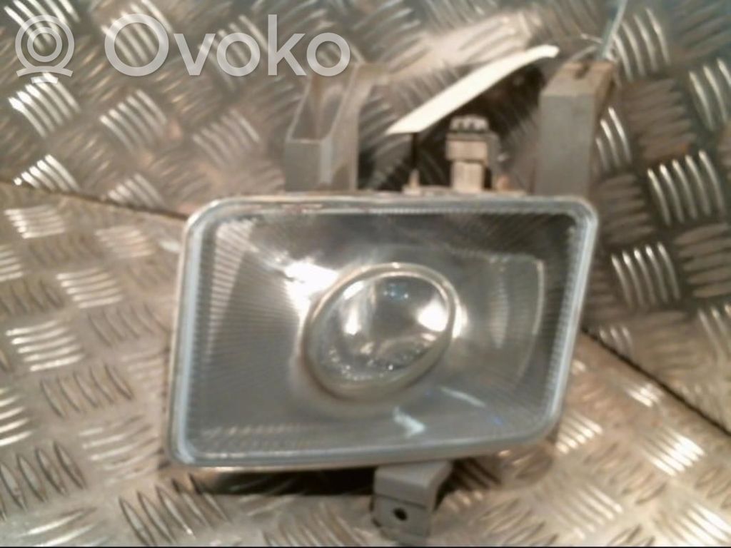 Opel Vectra B Etusumuvalo 