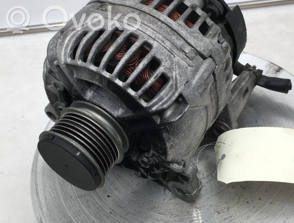 Volkswagen Polo Generatore/alternatore 