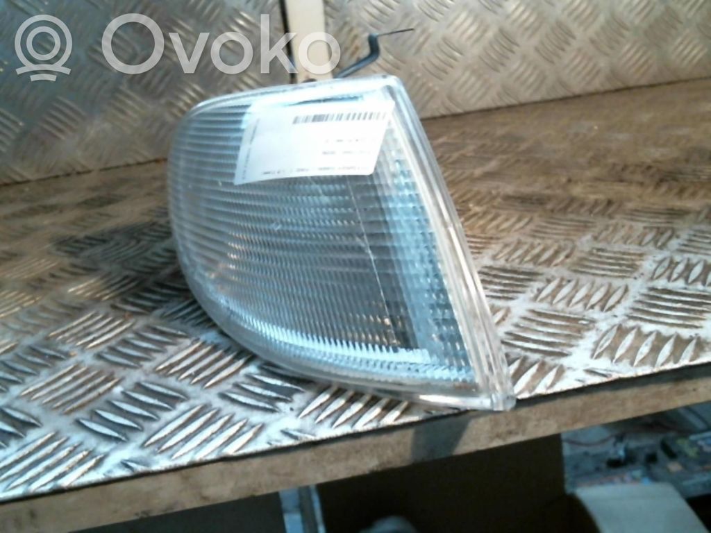 Volkswagen Sharan Front fender indicator light 