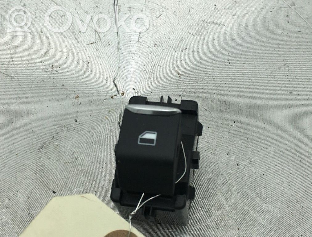 Ford Focus Electric window control switch 