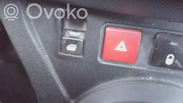Peugeot Partner Electric window control switch 