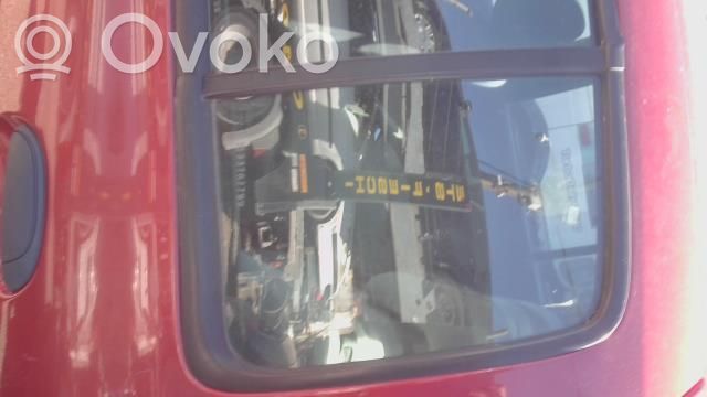 Ventanilla de ventilación de la puerta trasera   7700842895