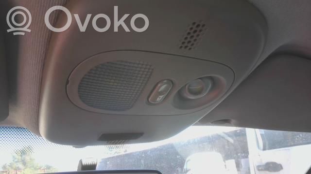 Renault Clio II Priekinių vietų apšvietimo žibintas 