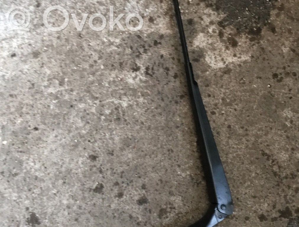 Volkswagen Polo Ramię wycieraczki szyby przedniej / czołowej 