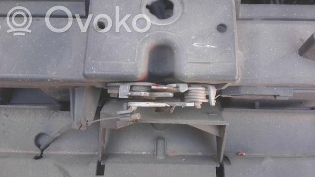 Peugeot 807 Engine bonnet/hood lock/catch 