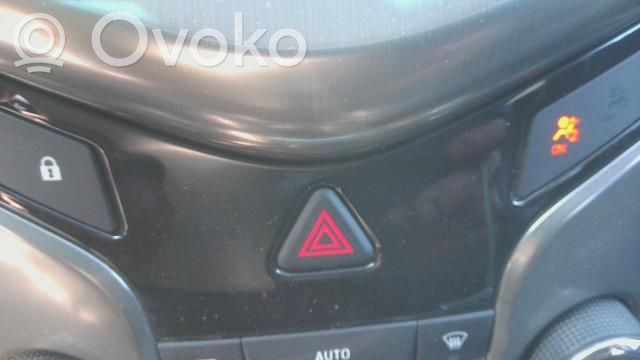 Chevrolet Cruze Hazard light switch 