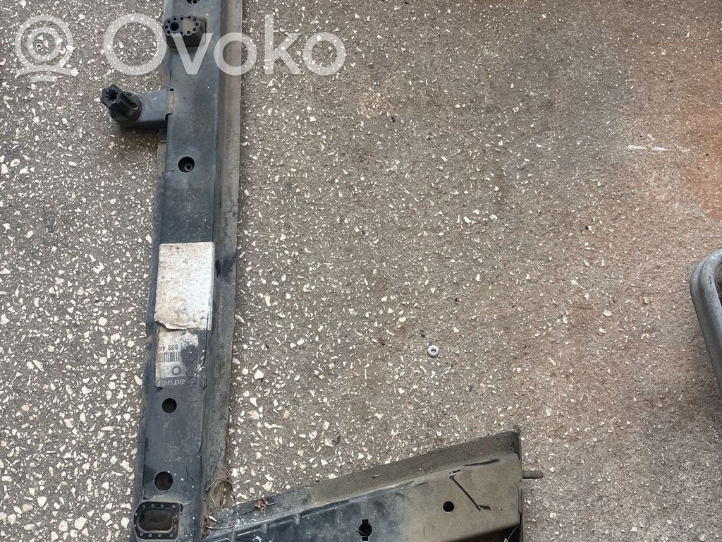 Renault Clio III Traversa del paraurti anteriore 