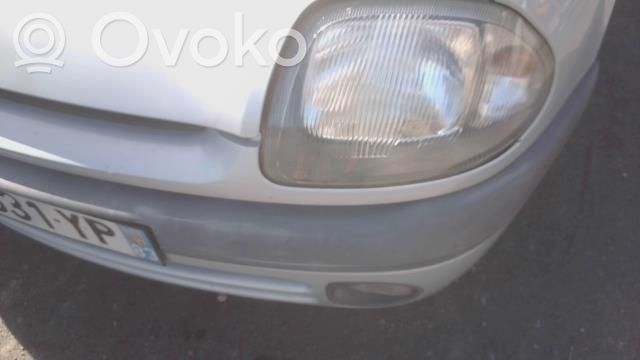 Renault Clio II Etusäleikkö 