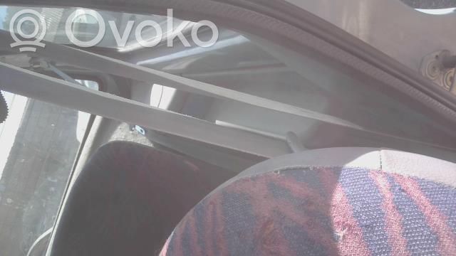 Renault Twingo I Cinturón delantero 