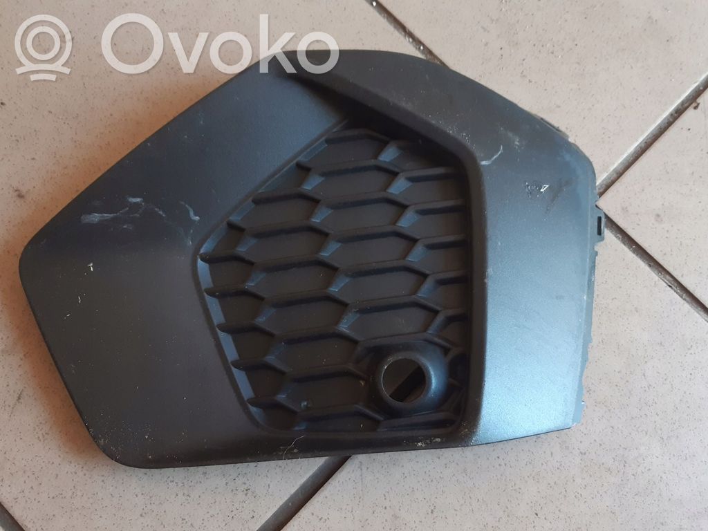 Priekinis bamperis   8Y0807682A