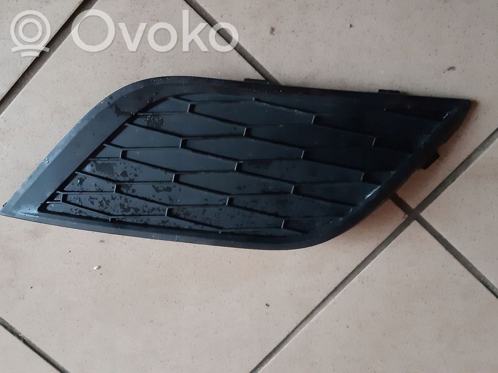 Seat Toledo IV (NH) Zderzak tylny 