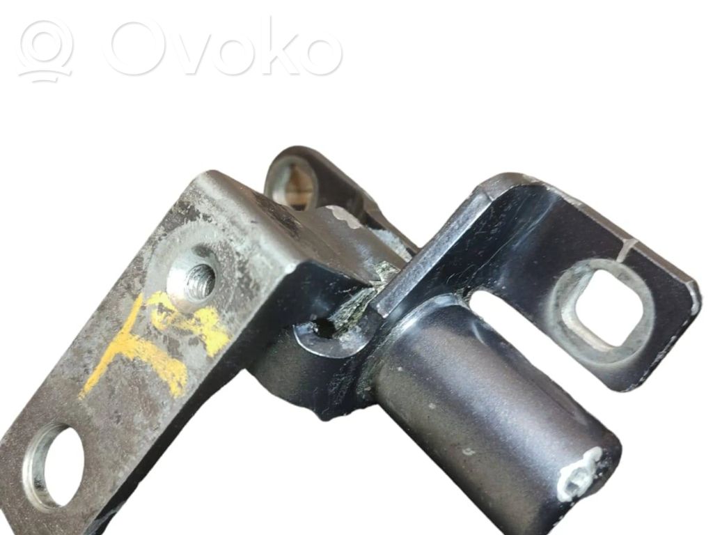 Ford Galaxy Front door upper hinge 