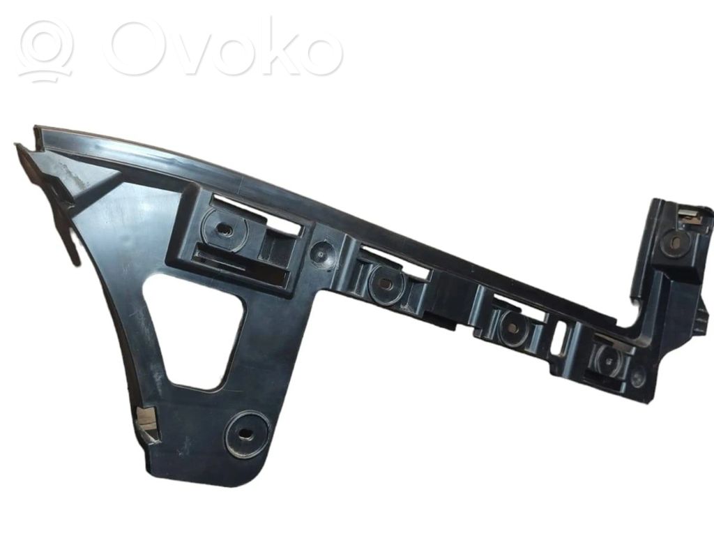 Volkswagen PASSAT B6 Soporte de montaje del parachoques trasero 