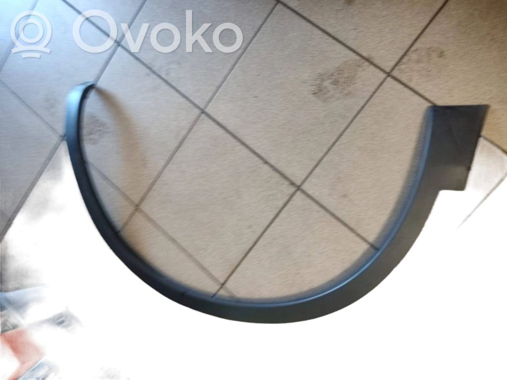 Nissan Qashqai Listwa błotnika przedniego 
