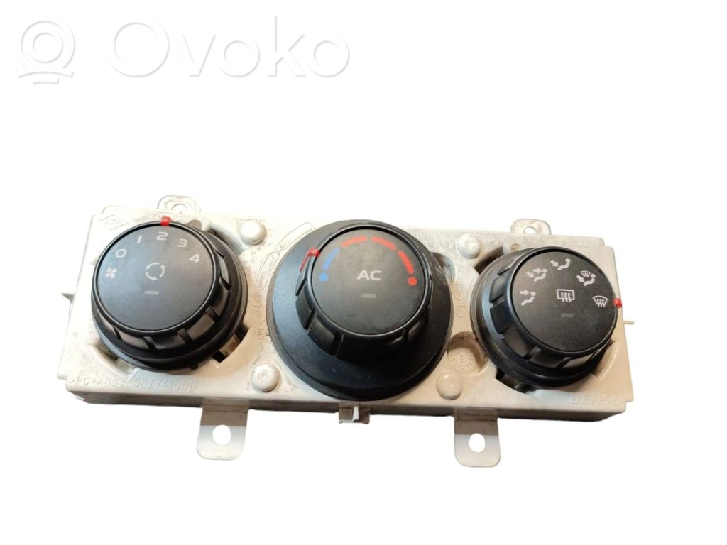 Climate control unit   275100013RB2