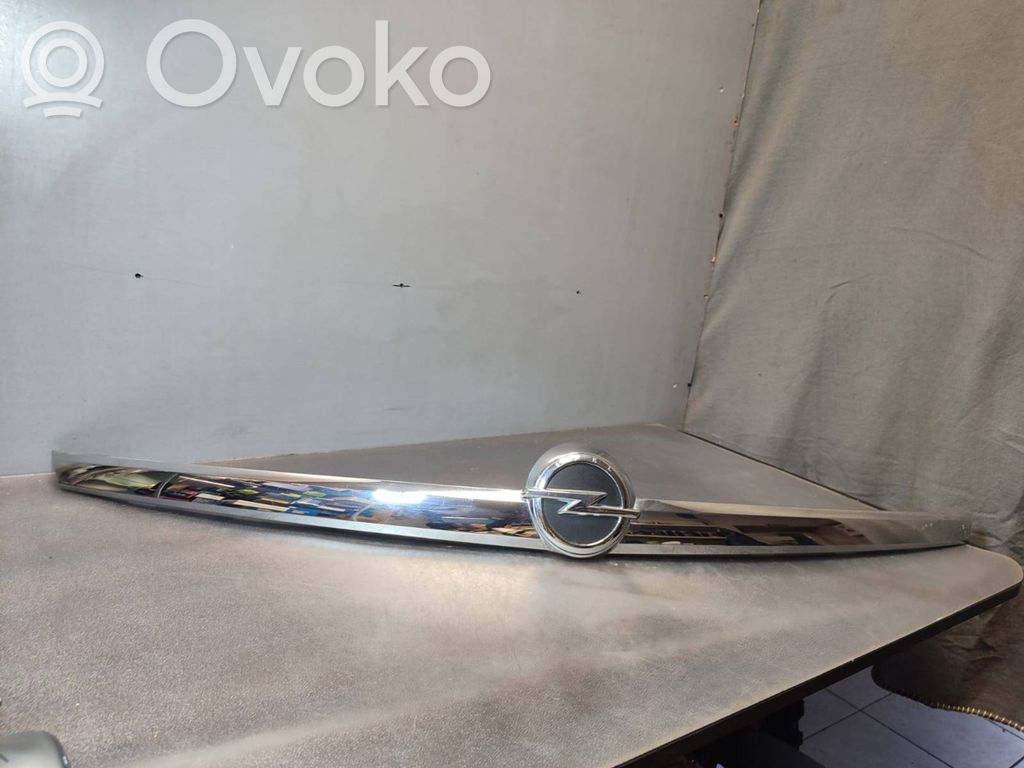 Opel Insignia A Poszycie / Tapicerka tylnej klapy bagażnika 