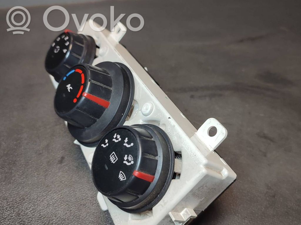 Renault Master III Climate control unit 