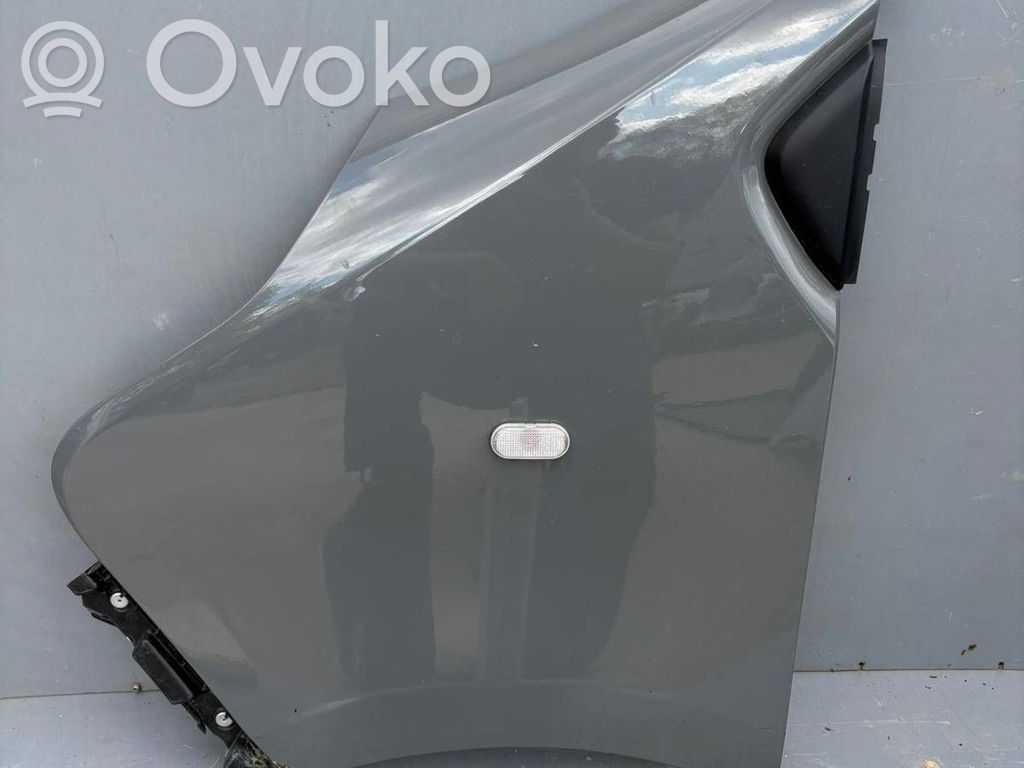 Renault Trafic III (X82) Sparnas 
