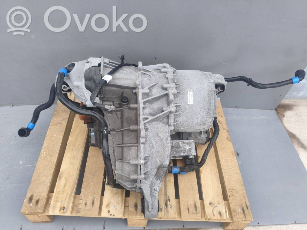 Tesla Model Y Elektromobilio variklis 