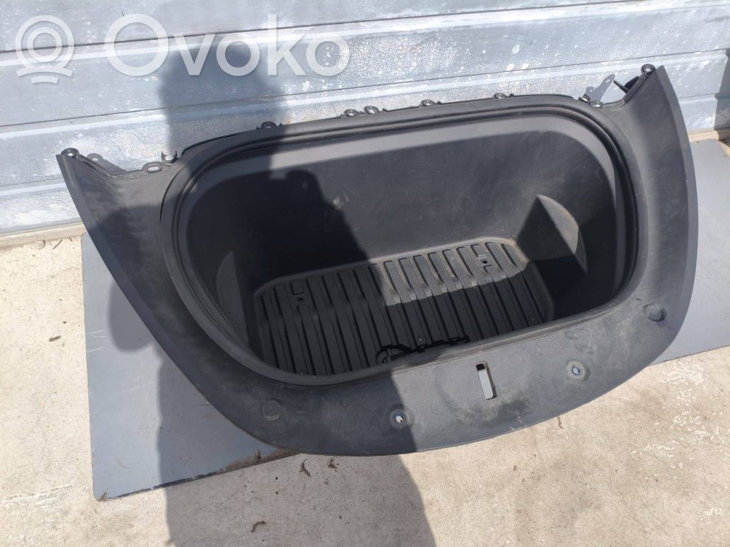 Front trunk storage compartment   149260600E