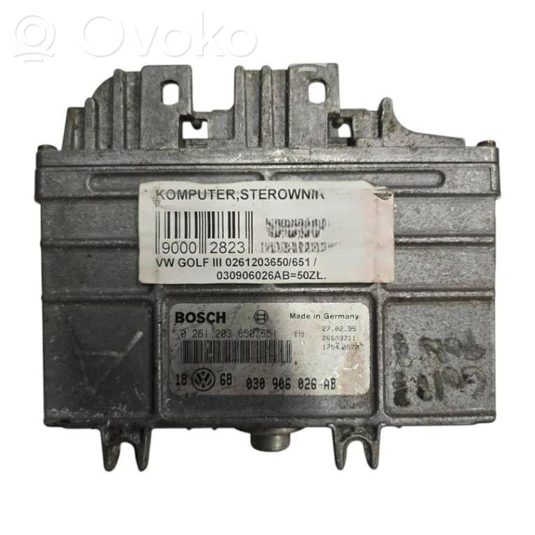 Volkswagen Golf III Engine control unit/module 