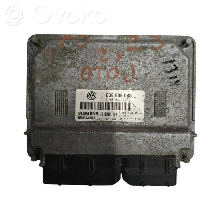 Volkswagen Polo Engine control unit/module 