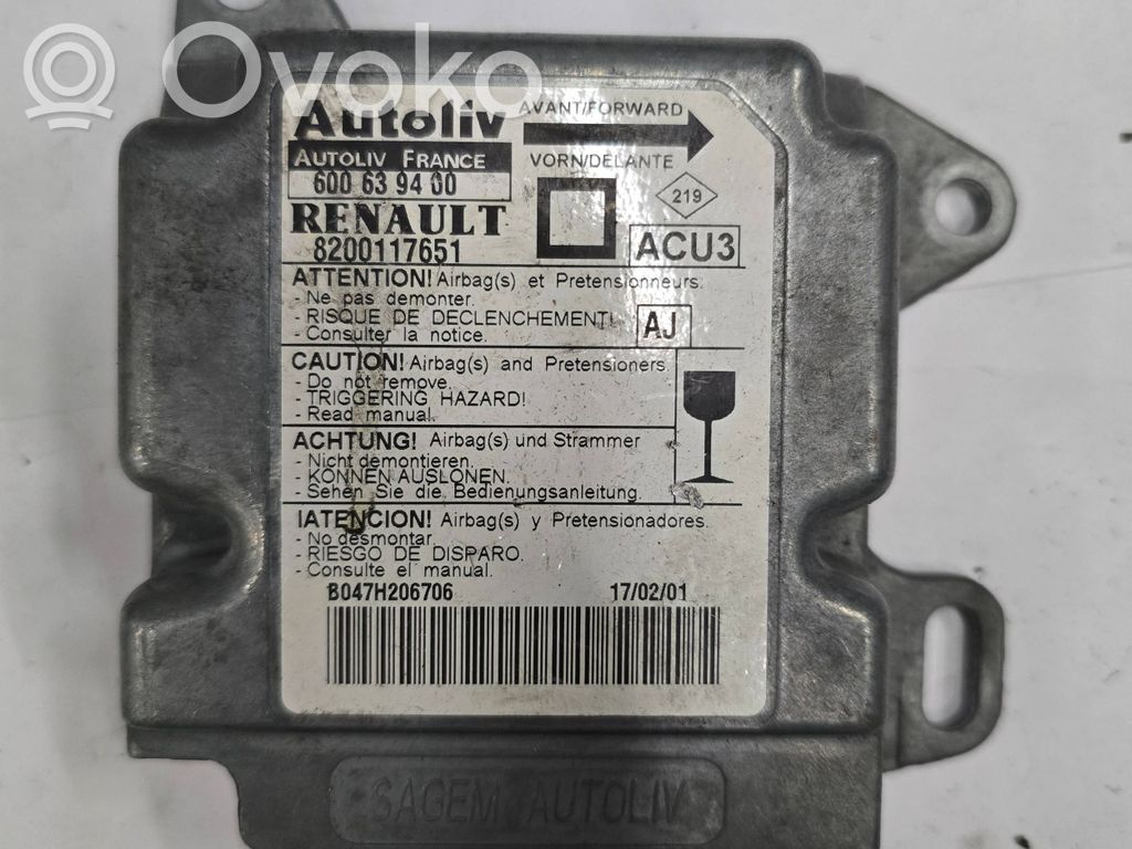 Renault Megane I Airbag control unit/module 
