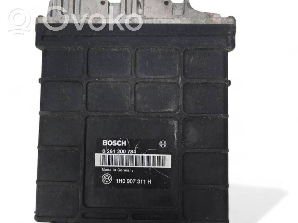 Volkswagen Golf III Engine control unit/module 