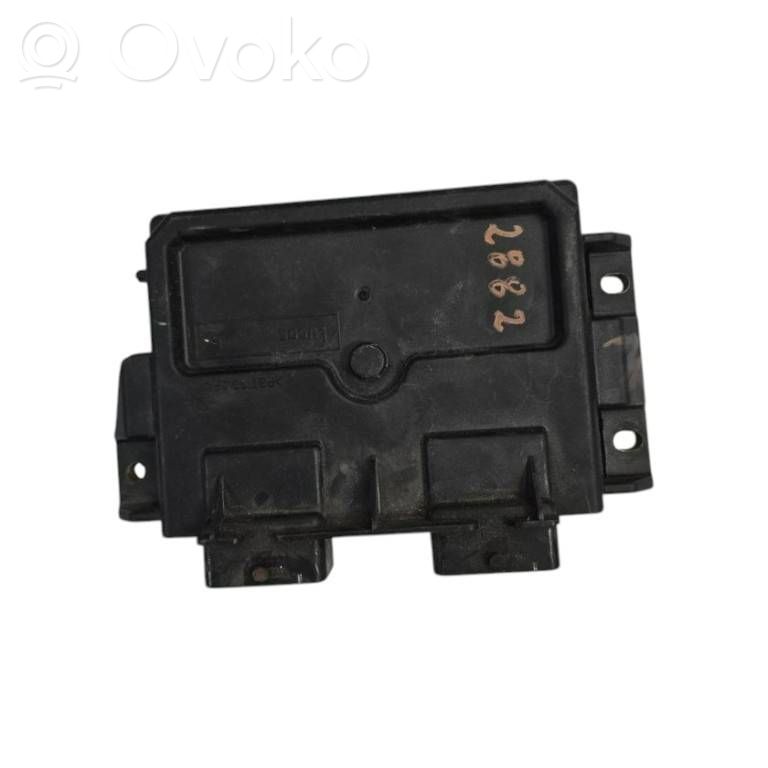 Peugeot Partner Engine control unit/module 