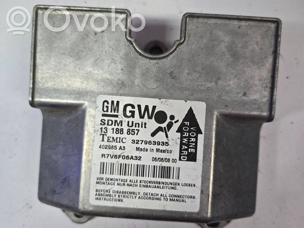 Opel Astra G Airbag control unit/module 