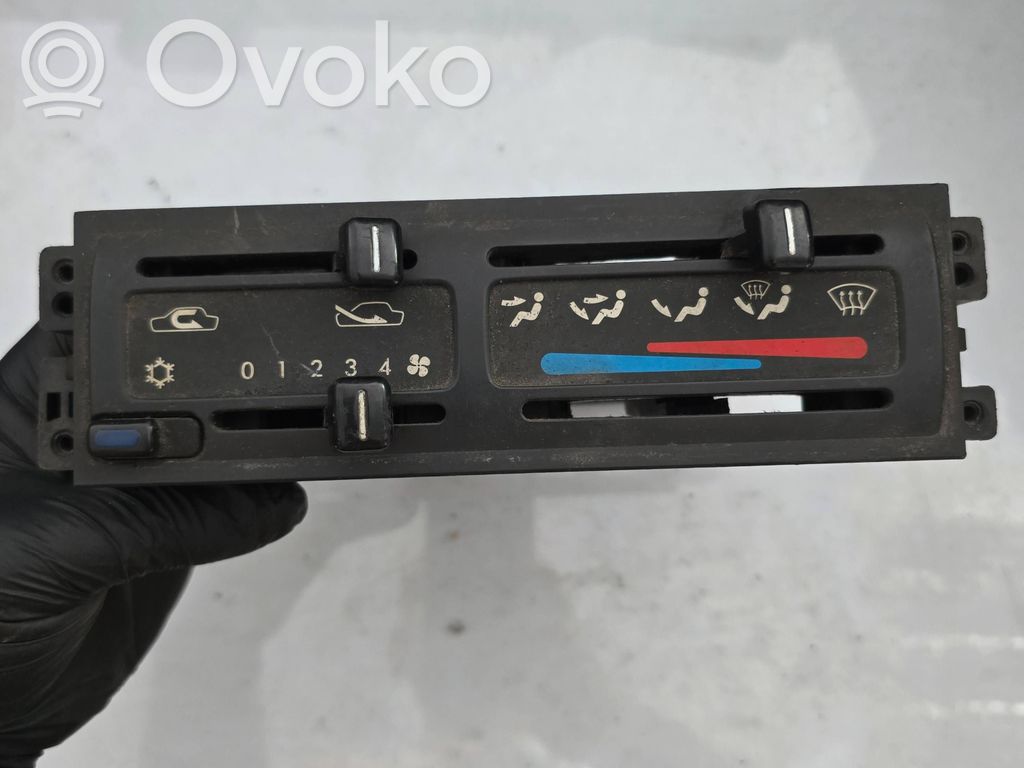 Nissan Terrano Climate control unit 