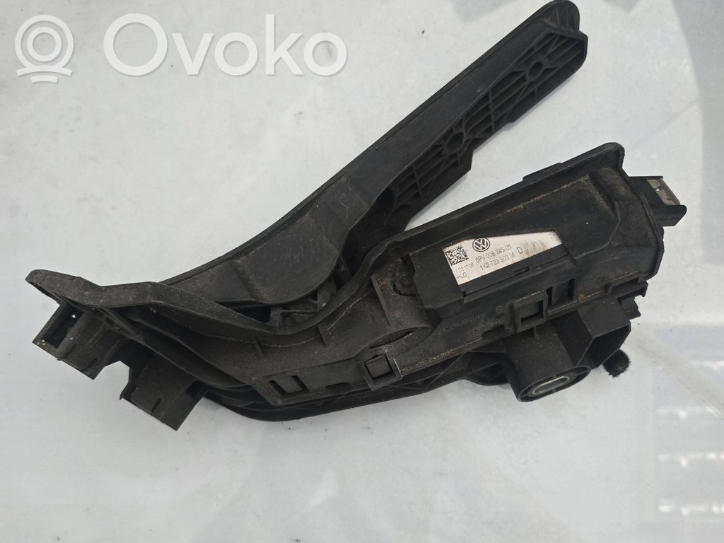 Volkswagen PASSAT B6 Accelerator throttle pedal 