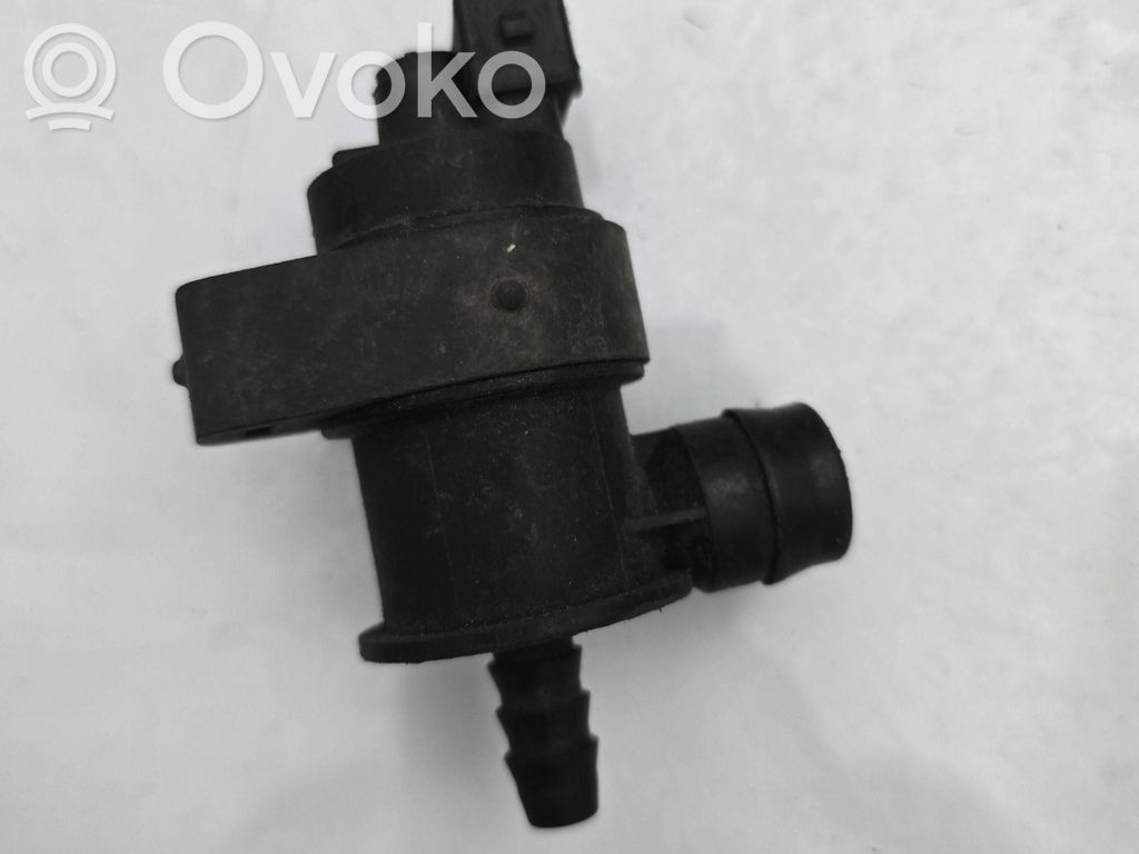Valve vacuum
