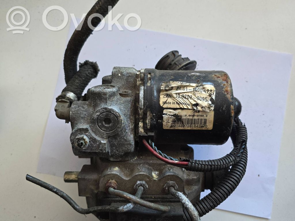 BMW 5 E39 ABS Pump 