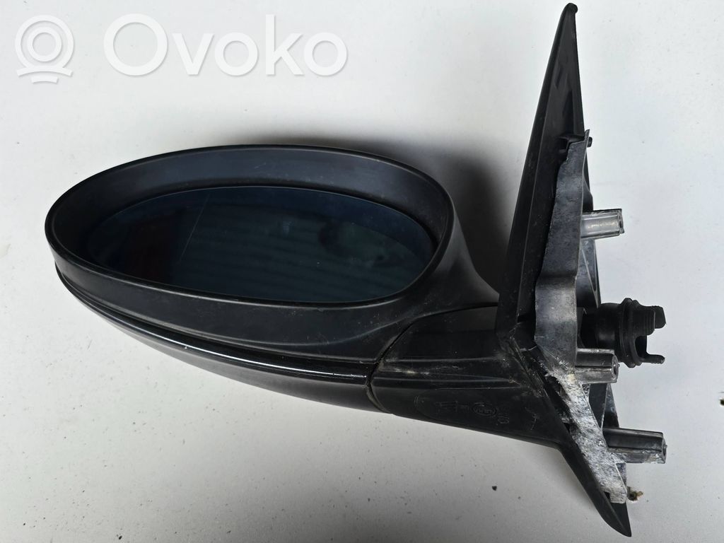 Front door electric wing mirror   E1010803
