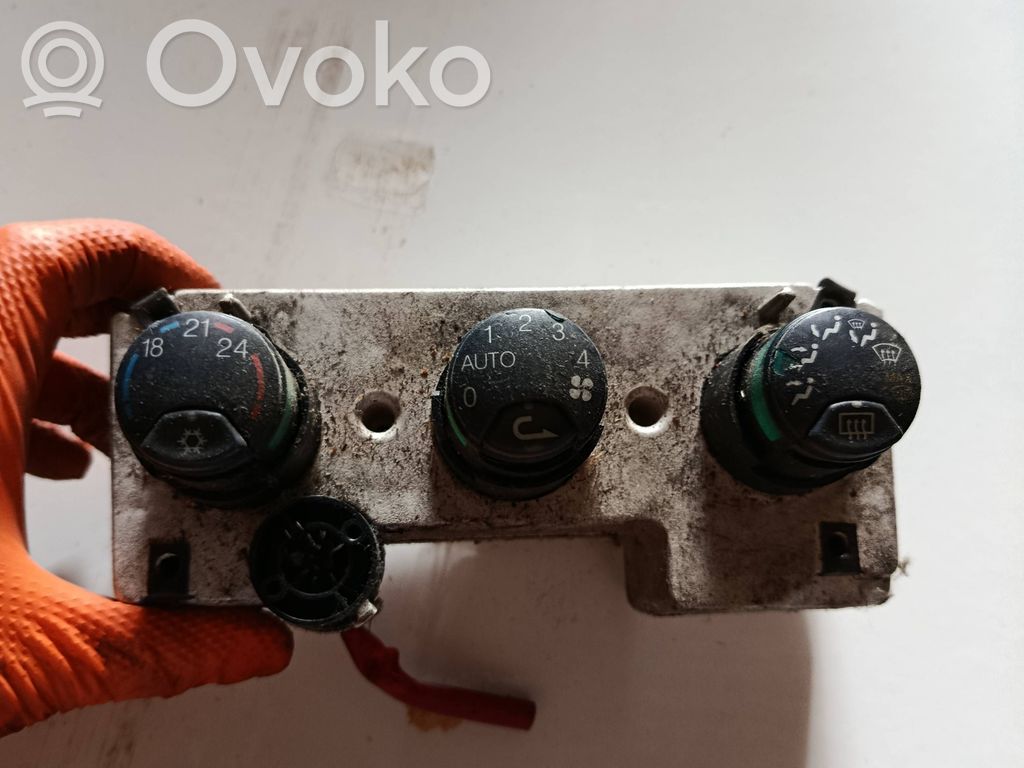 Alfa Romeo 156 Climate control unit 
