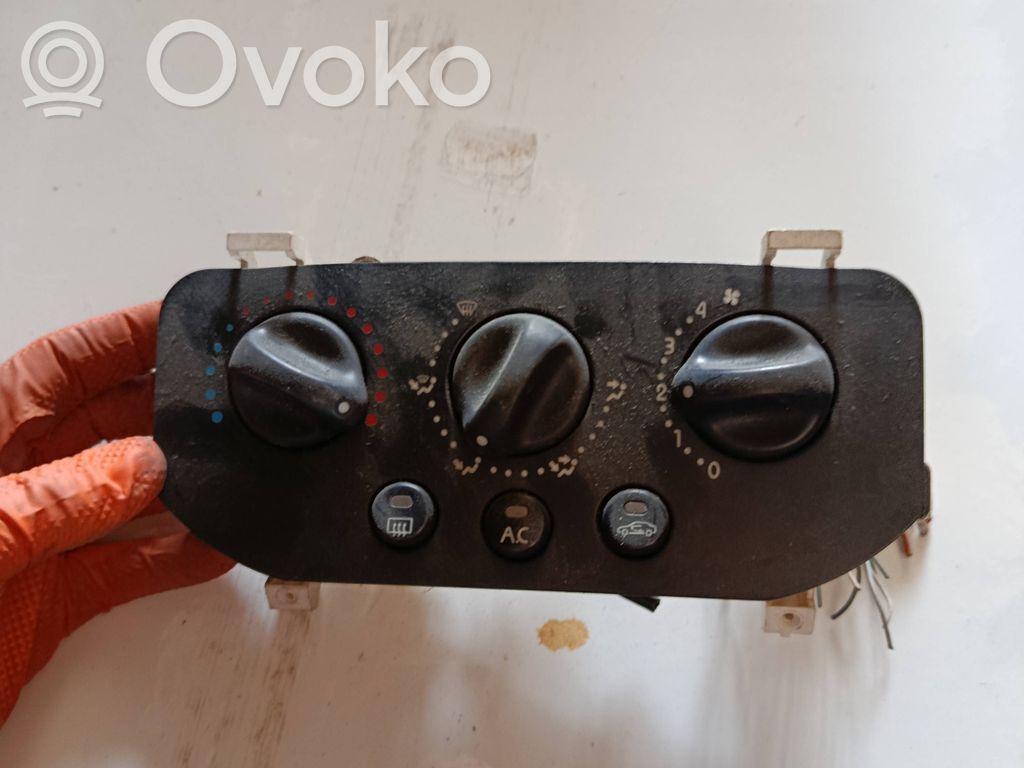 Renault Clio II Climate control unit 