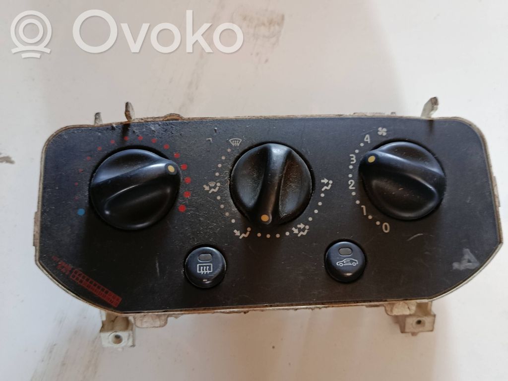 Renault Clio II Climate control unit 