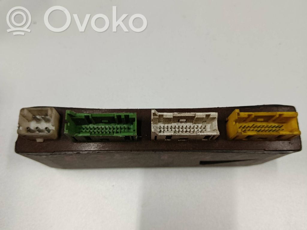 BMW 5 E34 Komforta modulis 