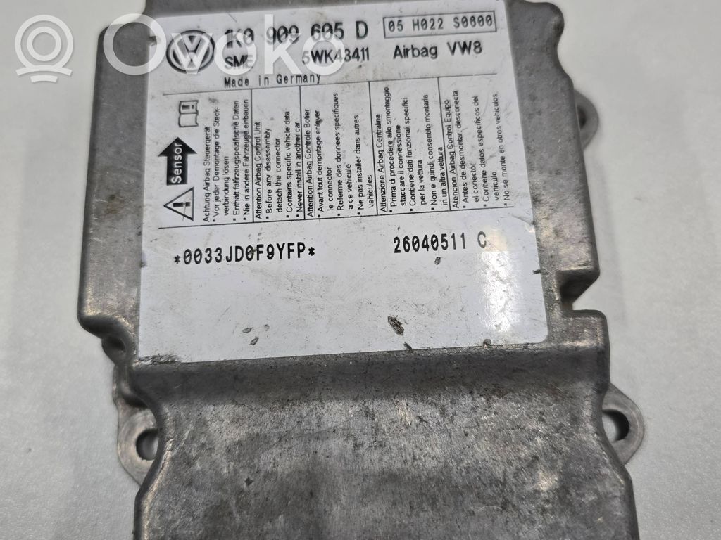 Volkswagen Golf V Sterownik / Moduł Airbag 