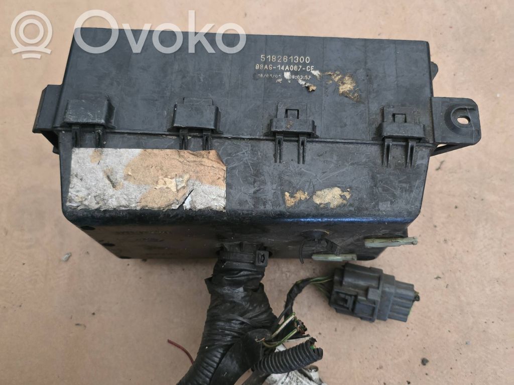 Módulo de fusible   98AG14A067CE,518261300