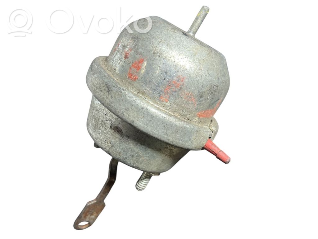 Valve   36135131