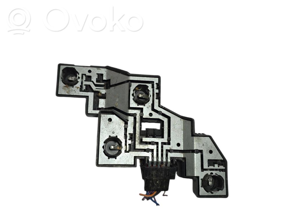 Ford Ka Aizmugures spuldzes vāka turētājs 