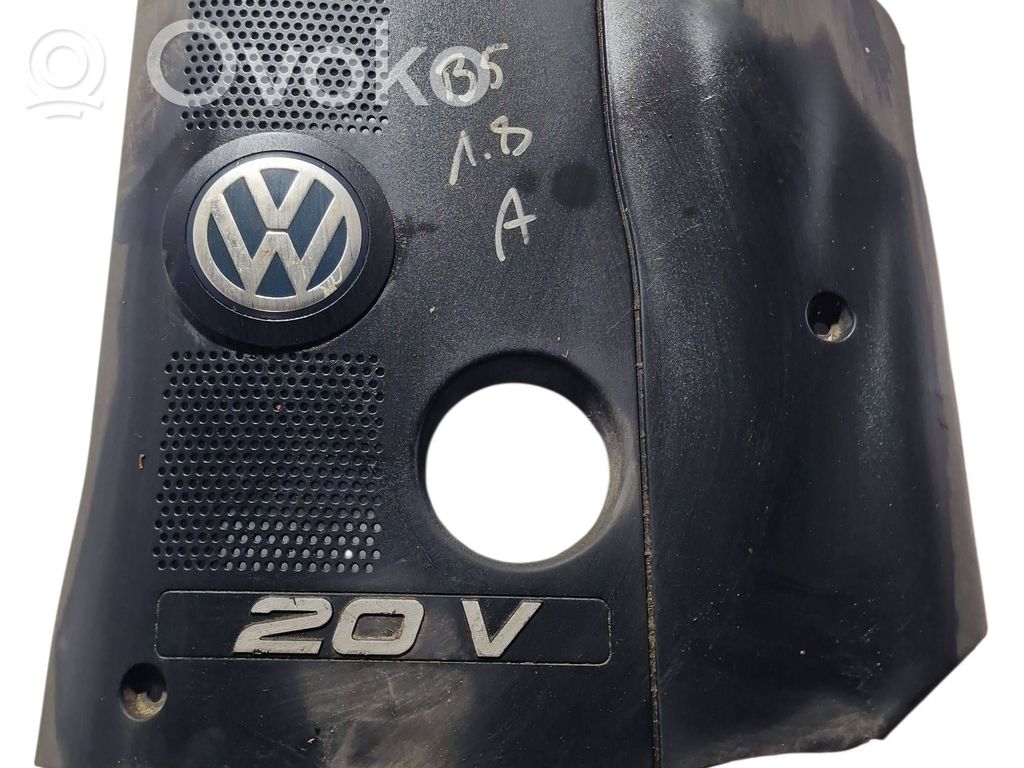 Volkswagen PASSAT B5.5 Osłona górna silnika 