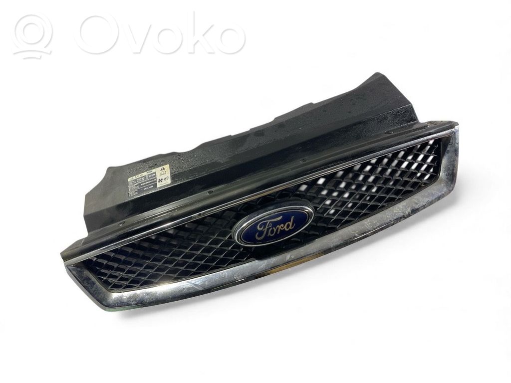Ford Focus Oberes Gitter vorne 