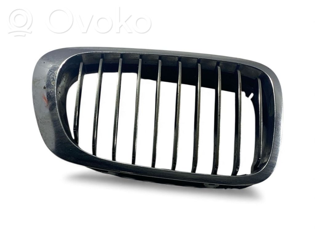 BMW 3 E46 Front grill 