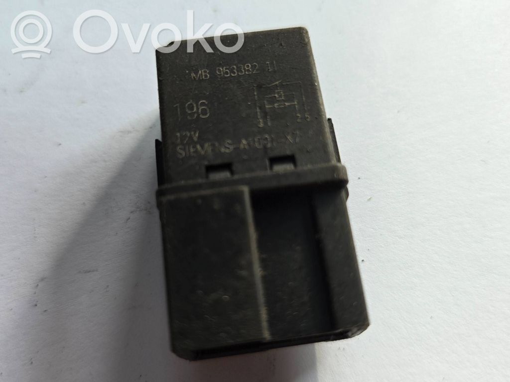 Mitsubishi Space Star Muu rele 