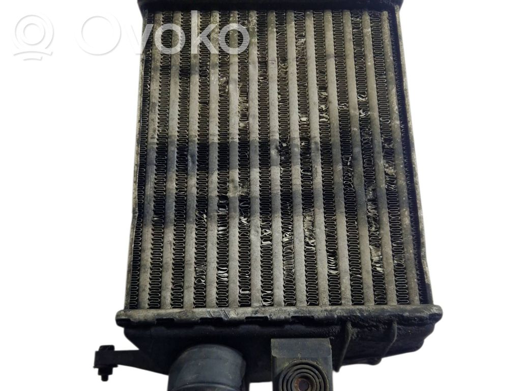 Alfa Romeo 156 Interkūlerio radiatorius 