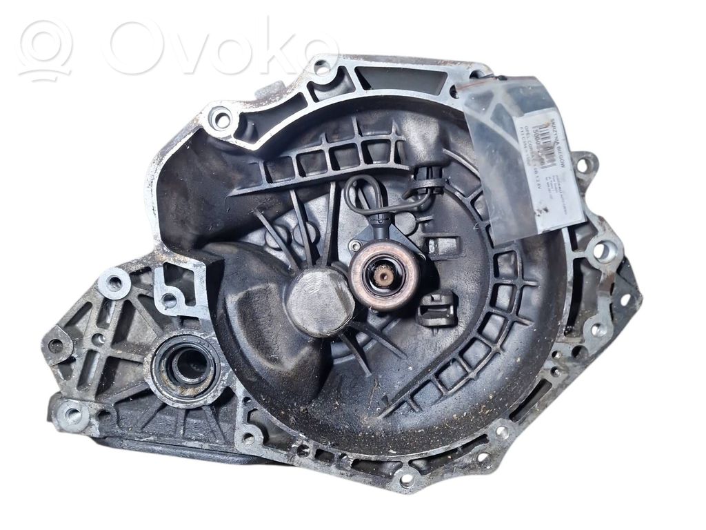 Opel Corsa C Manual 5 speed gearbox 
