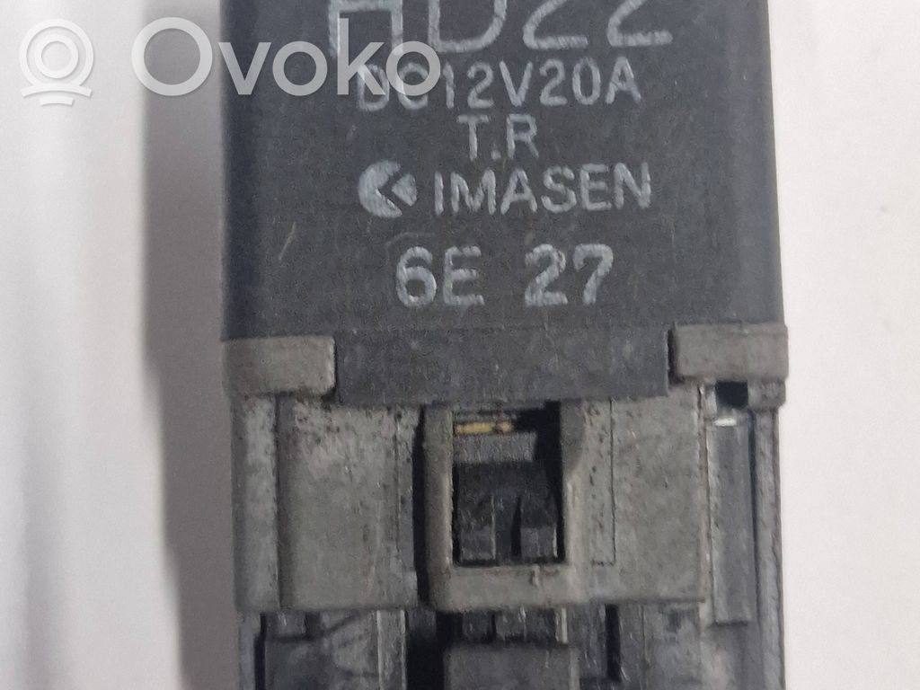 Mazda 121 Other relay 
